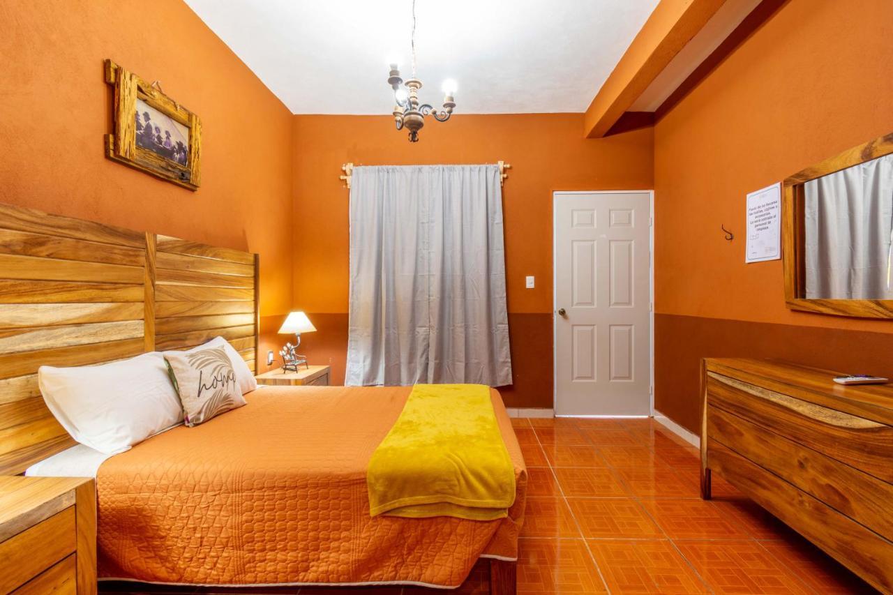Hosteria Casa Marquez León de los Aldamas Extérieur photo